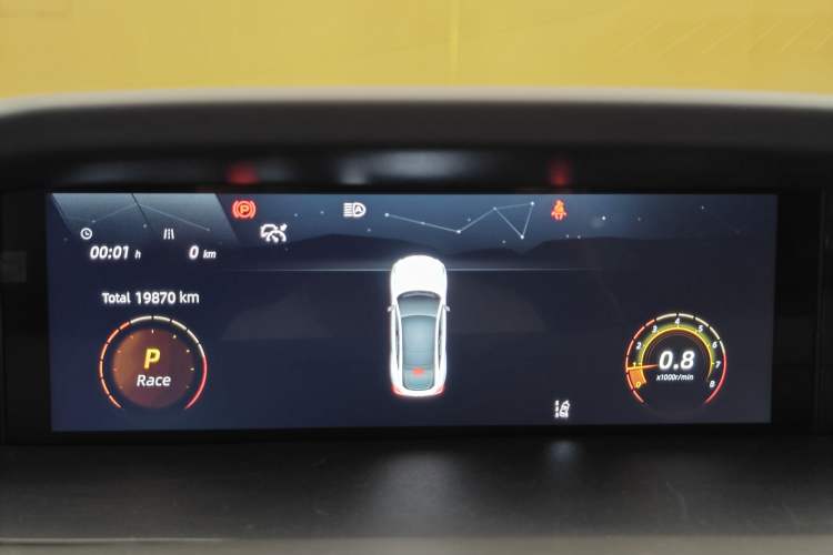 Used CHANGAN UNI-V 2022 1.5T Smart Navigation Version Instrument Cluster