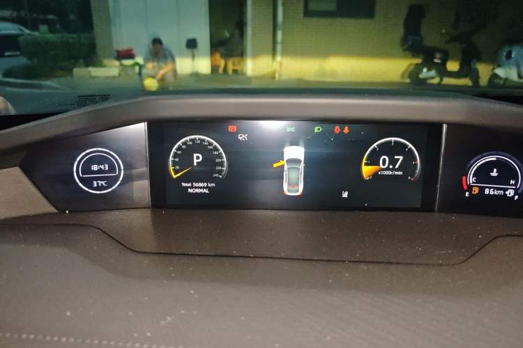 Used CHANGAN UNI-V 2022 1.5T Prestige Version Instrument Cluster