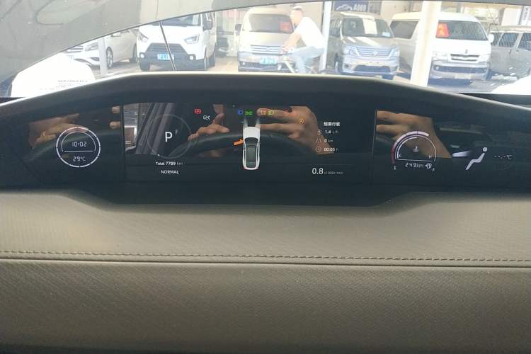 Used CHANGAN UNI-V 2022 2.0T Sporty Version Instrument Cluster