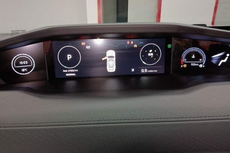 Used CHANGAN UNI-V 2022 1.5T Prestige Version Instrument Cluster
