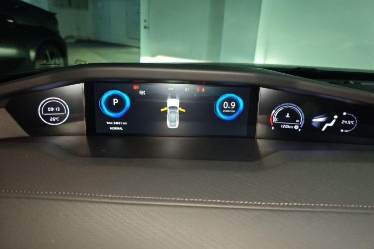 Used CHANGAN UNI-V 2022 1.5T Prestige Version Instrument Cluster