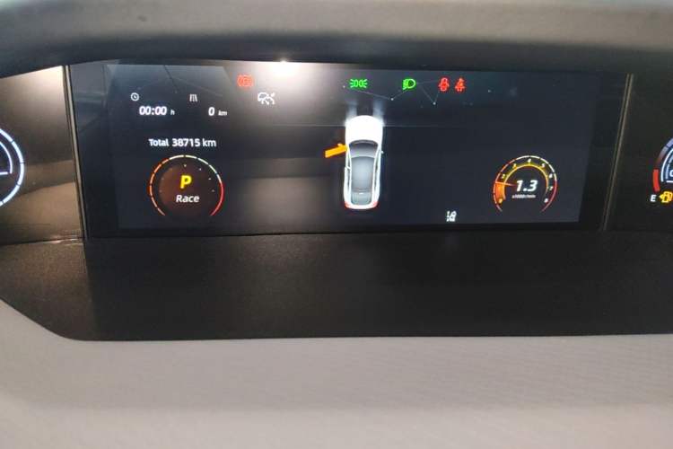 Used CHANGAN UNI-V 2022 1.5T Prestige Version Instrument Cluster