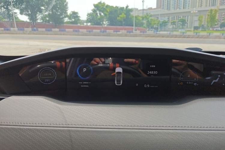 Used CHANGAN UNI-V 2022 1.5T Prestige Version Instrument Cluster