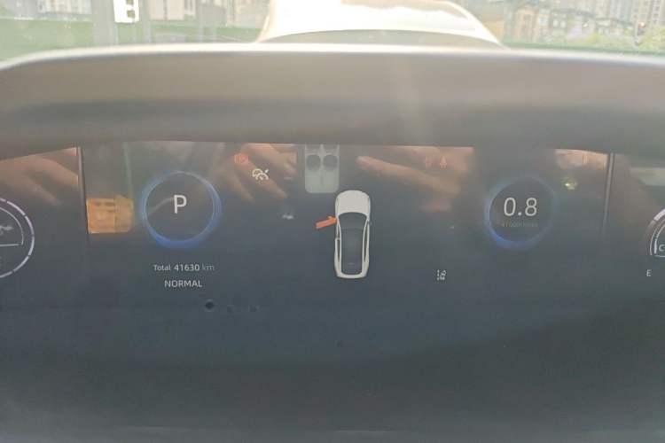 Used CHANGAN UNI-V 2022 1.5T Prestige Version Instrument Cluster
