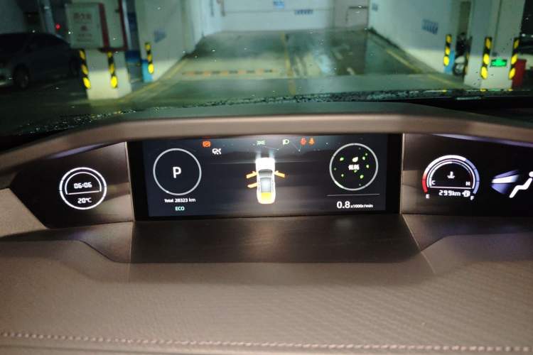 Used CHANGAN UNI-V 2022 1.5T Sport Edition Instrument Cluster