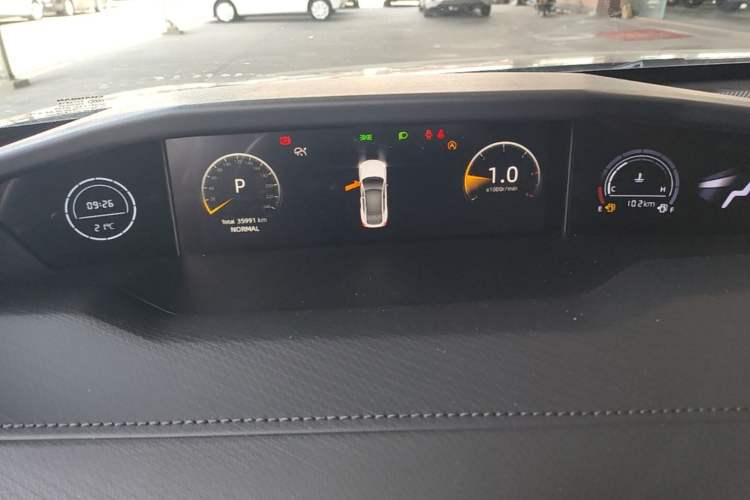 Used CHANGAN UNI-V 2022 1.5T Sport Edition Instrument Cluster