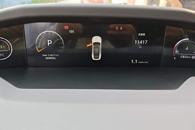 Used CHANGAN UNI-V 2022 1.5T Prestige Version Instrument Cluster