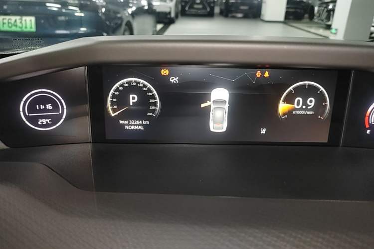 Used CHANGAN UNI-V 2022 1.5T Prestige Version Instrument Cluster