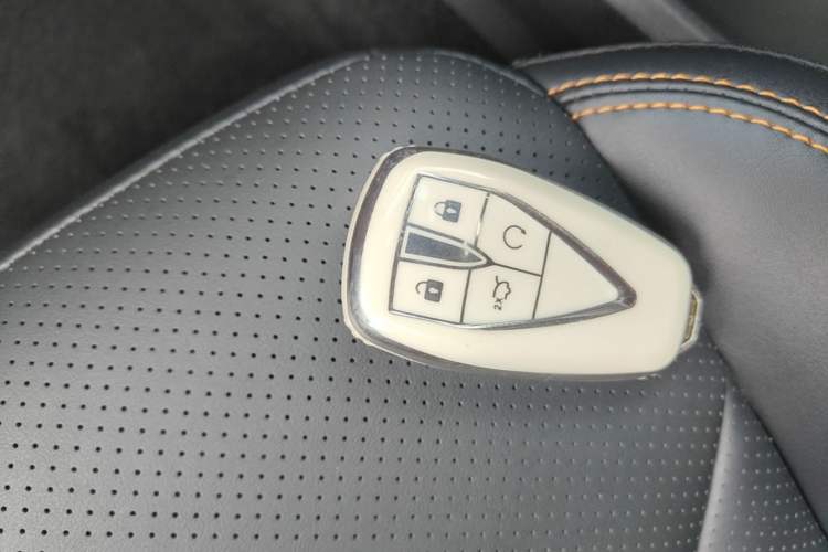 Used CHANGAN UNI-V 2022 1.5T Prestige Version Interior 1