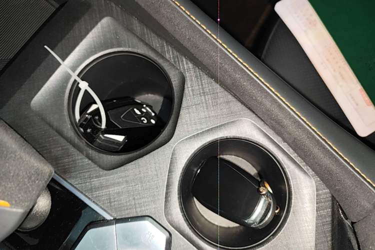 Used CHANGAN UNI-V 2022 1.5T Sport Edition Interior 1