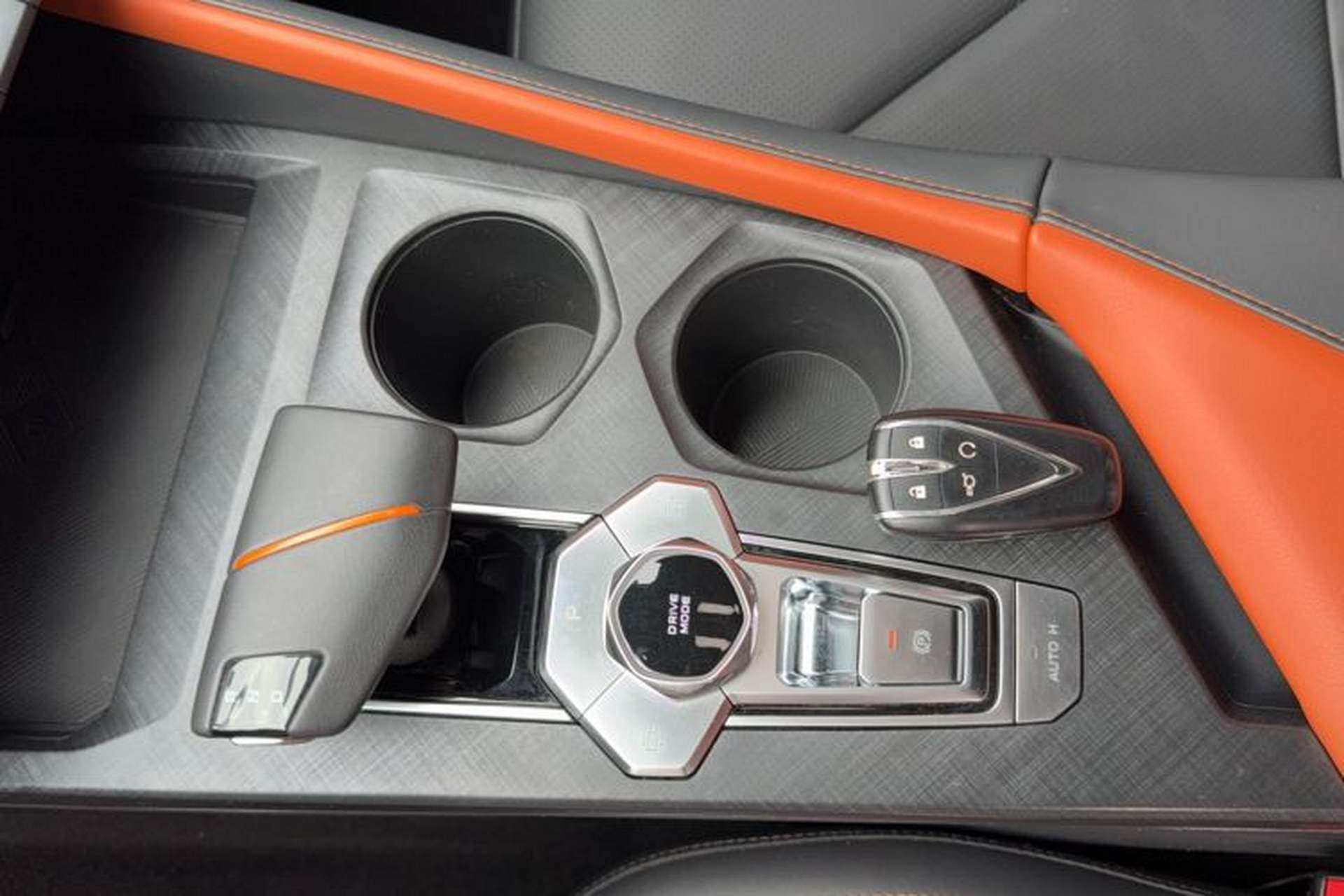 Used CHANGAN UNI-V 2022 1.5T Prestige Version Interior 1