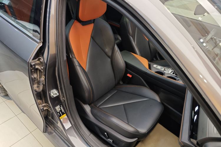 Used CHANGAN UNI-V 2022 1.5T Smart Navigation Version Interior 1