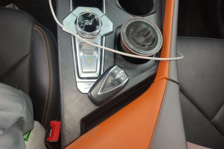Used CHANGAN UNI-V 2022 1.5T Prestige Version Interior 1