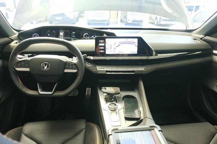 Used CHANGAN UNI-V 2022 2.0T Sporty Version Interior 2