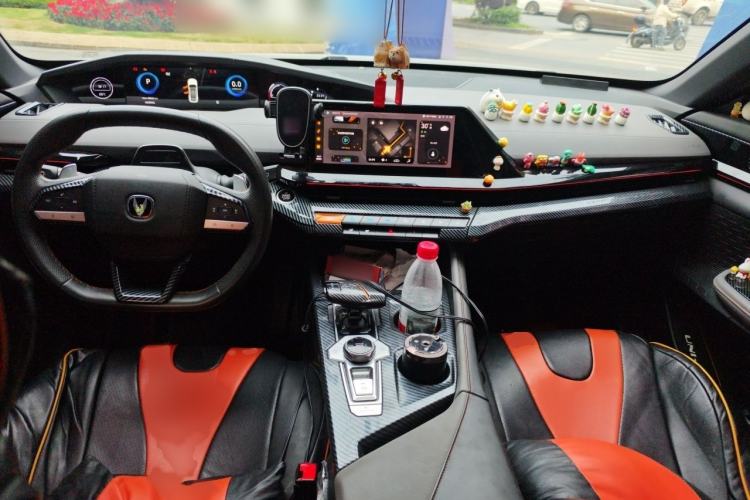 Used CHANGAN UNI-V 2022 1.5T Prestige Version Interior 2
