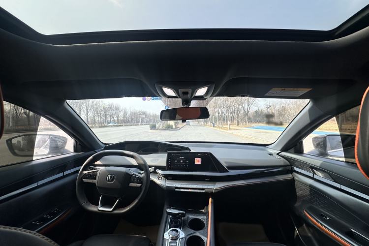 Used CHANGAN UNI-V 2022 1.5T Excellence Model Interior 2