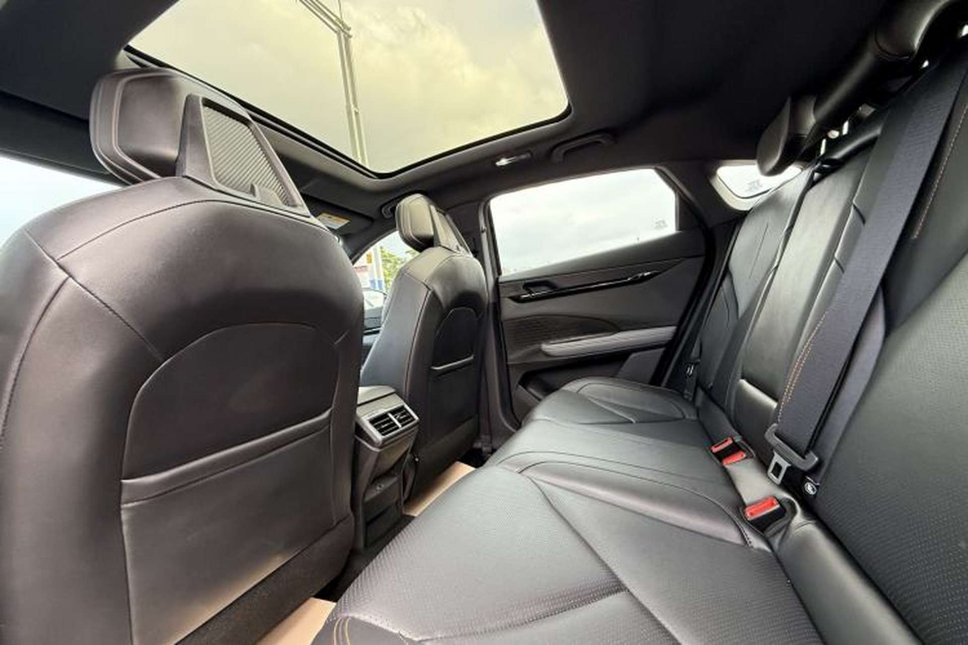Used CHANGAN UNI-V 2022 1.5T Smart Navigation Version Interior 3