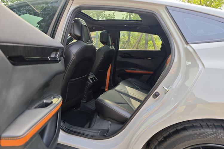 Used CHANGAN UNI-V 2022 1.5T Prestige Version Interior 3
