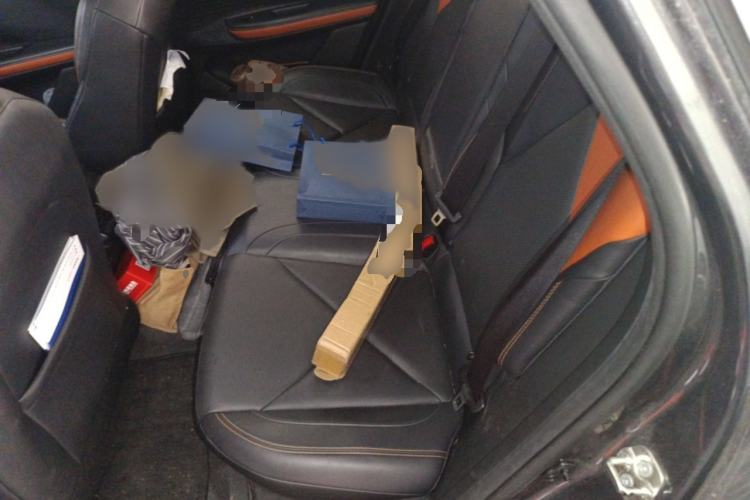 Used CHANGAN UNI-V 2022 1.5T Prestige Version Interior 4