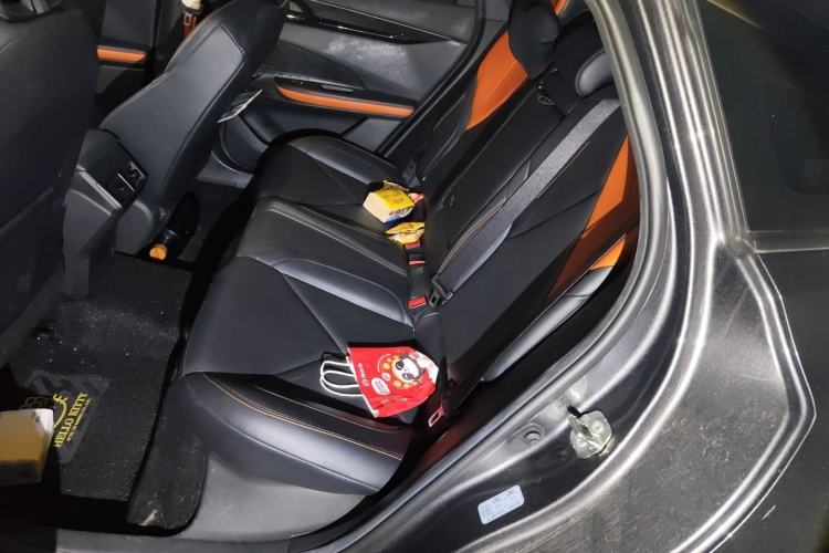 Used CHANGAN UNI-V 2022 1.5T Prestige Version Interior 4