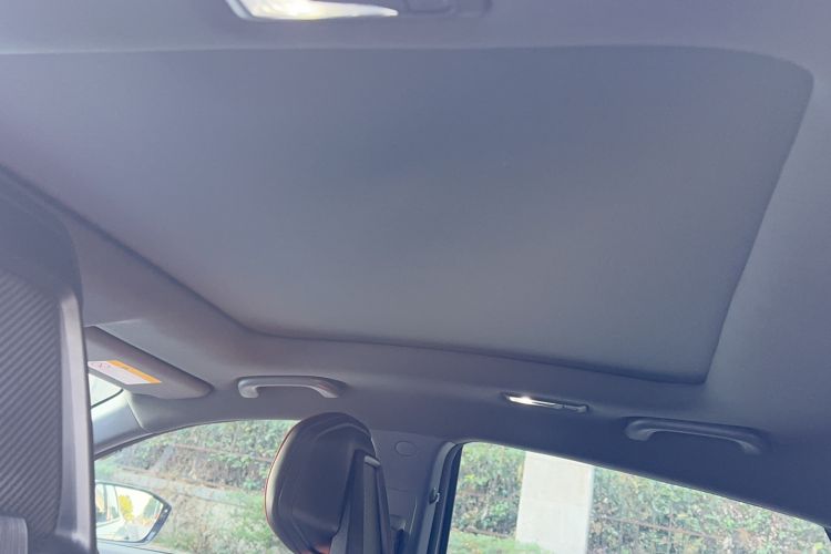 Used CHANGAN UNI-V 2022 1.5T Prestige Version Interior 5