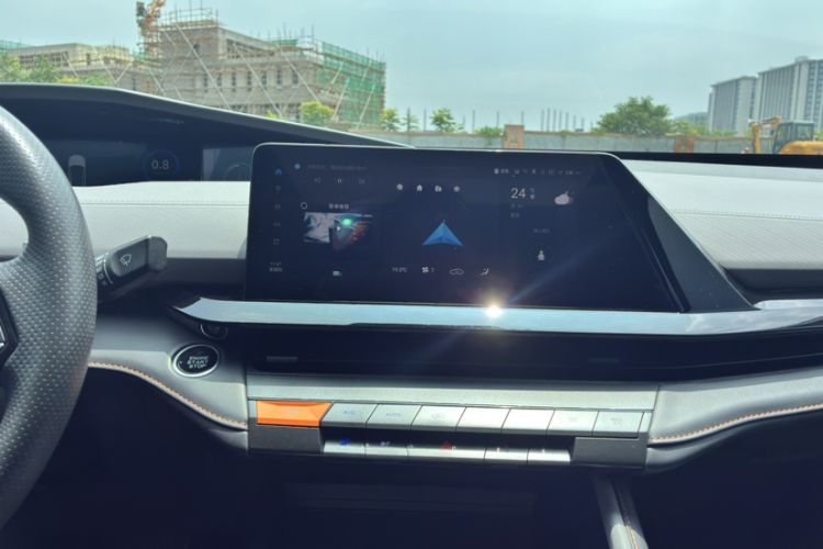 Used CHANGAN UNI-V 2022 1.5T Prestige Version Interior 6