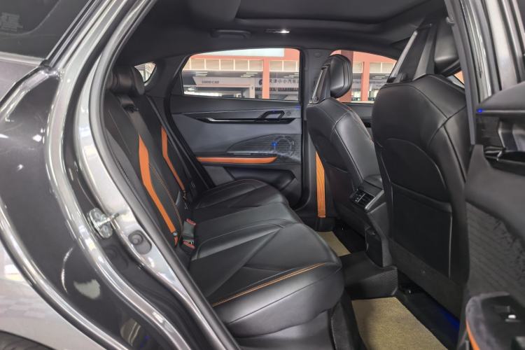 Used CHANGAN UNI-V 2022 1.5T Sport Edition Interior 6