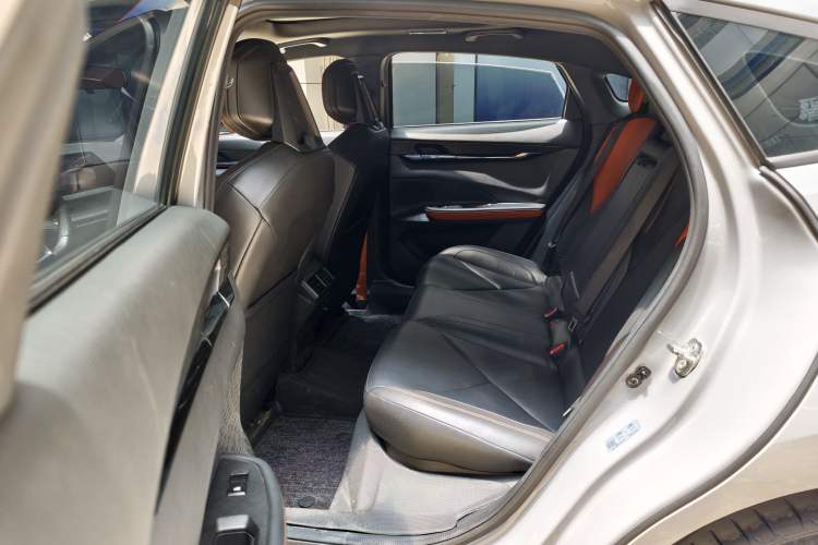 Used CHANGAN UNI-V 2022 1.5T Prestige Version Interior 7