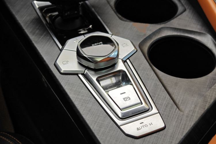 Used CHANGAN UNI-V 2022 1.5T Smart Navigation Version Interior 8