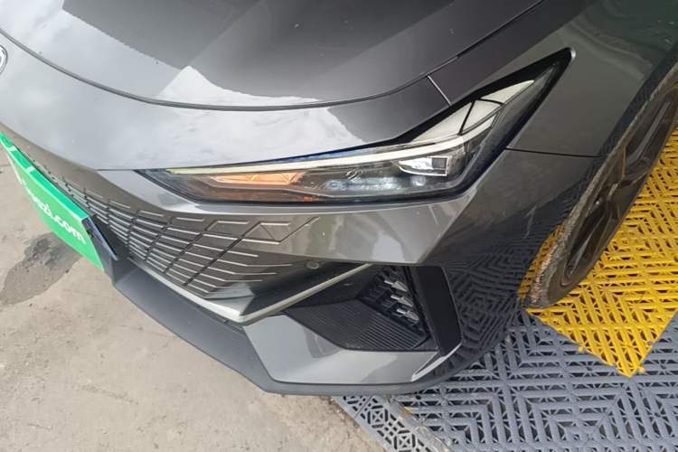 Used CHANGAN UNI-V 2022 1.5T Prestige Version Left Front Headlight