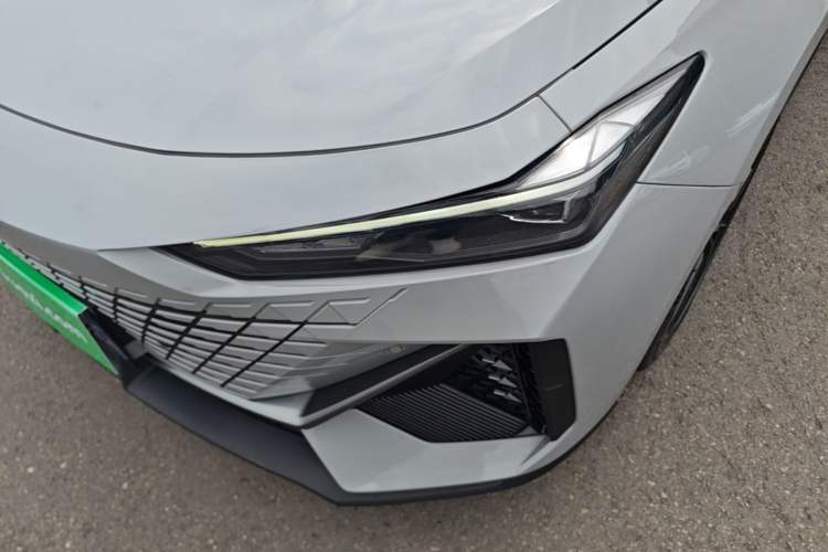 Used CHANGAN UNI-V 2022 1.5T Prestige Version Left Front Headlight