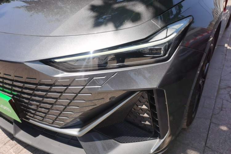 Used CHANGAN UNI-V 2022 1.5T Prestige Version Left Front Headlight