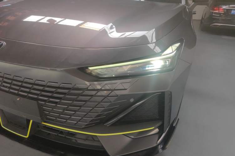 Used CHANGAN UNI-V 2022 1.5T Sport Edition Left Front Headlight
