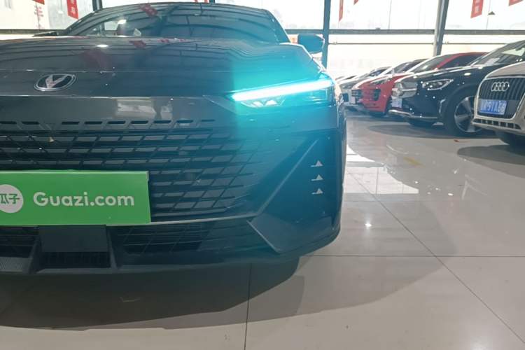 Used CHANGAN UNI-V 2022 1.5T Prestige Version Left Front Headlight