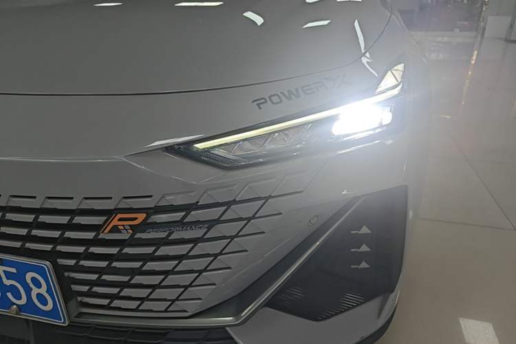 Used CHANGAN UNI-V 2022 1.5T Prestige Version Left Front Headlight
