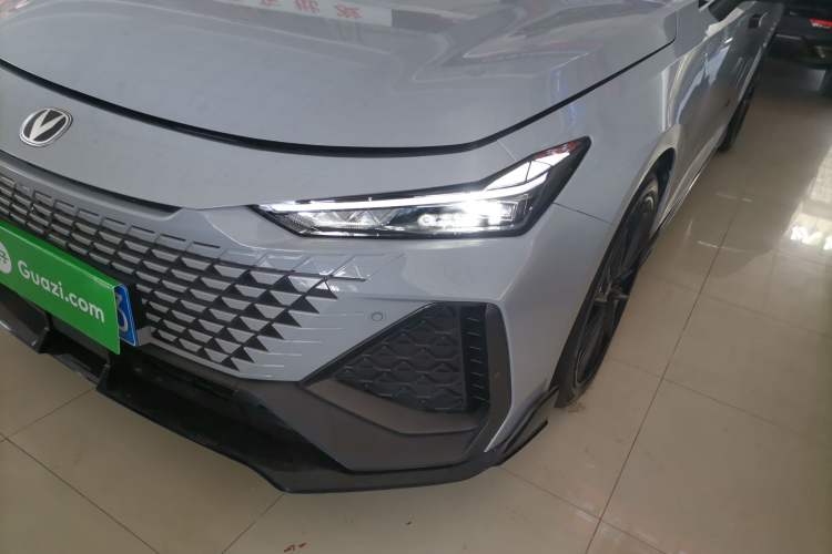 Used CHANGAN UNI-V 2022 2.0T Leading-Speed Edition Left Front Headlight