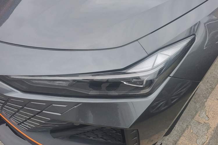 Used CHANGAN UNI-V 2022 1.5T Sport Edition Left Front Headlight