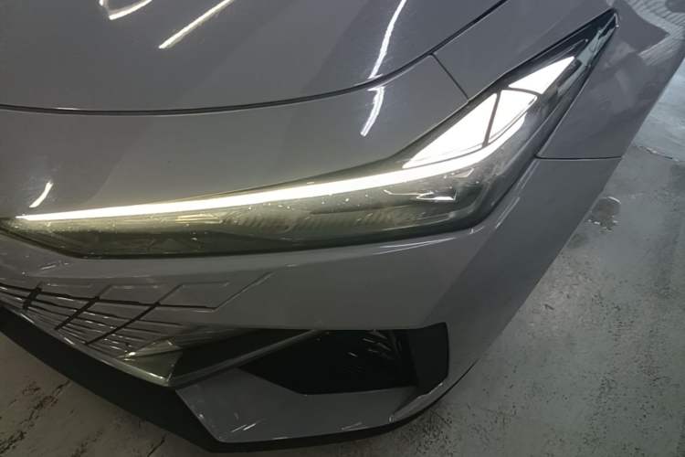 Used CHANGAN UNI-V 2022 1.5T Prestige Version Left Front Headlight