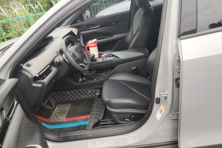 Used CHANGAN UNI-V 2022 1.5T Prestige Version Left Front Seat