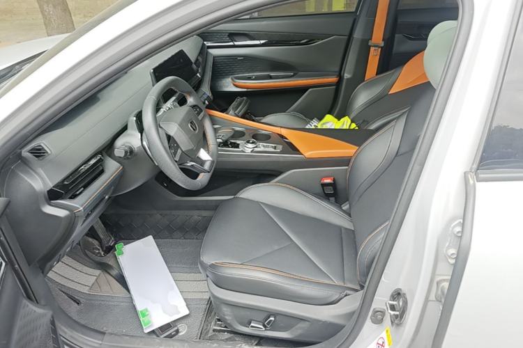Used CHANGAN UNI-V 2022 1.5T Prestige Version Left Front Seat