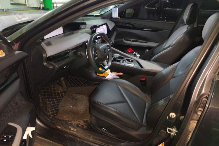 Used CHANGAN UNI-V 2022 1.5T Prestige Version Left Front Seat