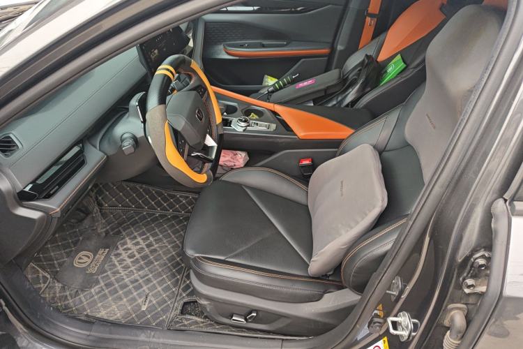 Used CHANGAN UNI-V 2022 1.5T Prestige Version Left Front Seat