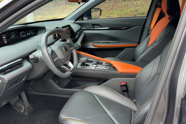 Used CHANGAN UNI-V 2022 1.5T Prestige Version Left Front Seat