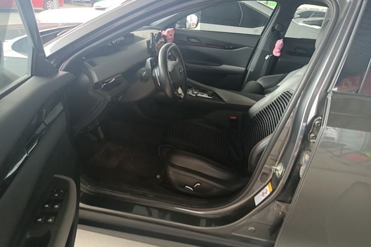 Used CHANGAN UNI-V 2022 1.5T Prestige Version Left Front Seat