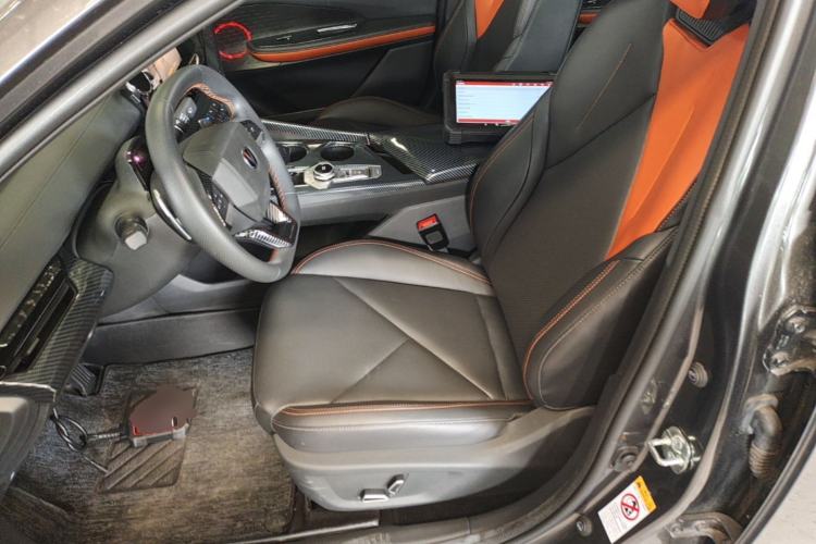 Used CHANGAN UNI-V 2022 1.5T Smart Navigation Version Left Front Seat