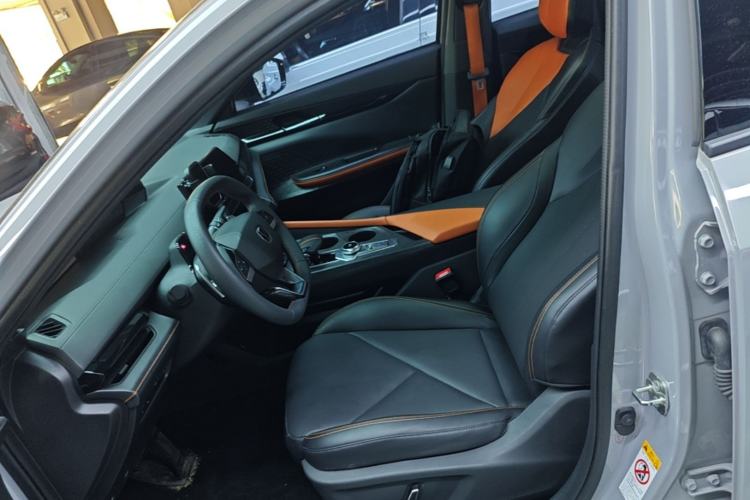 Used CHANGAN UNI-V 2022 1.5T Prestige Version Left Front Seat