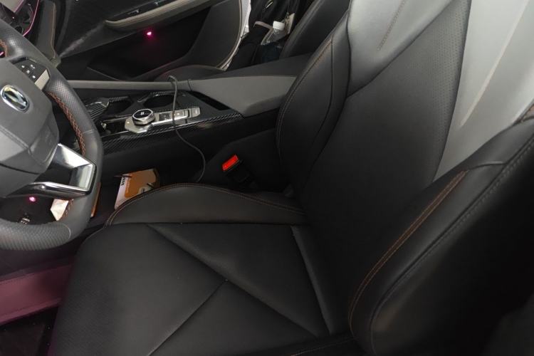 Used CHANGAN UNI-V 2022 1.5T Prestige Version Left Front Seat