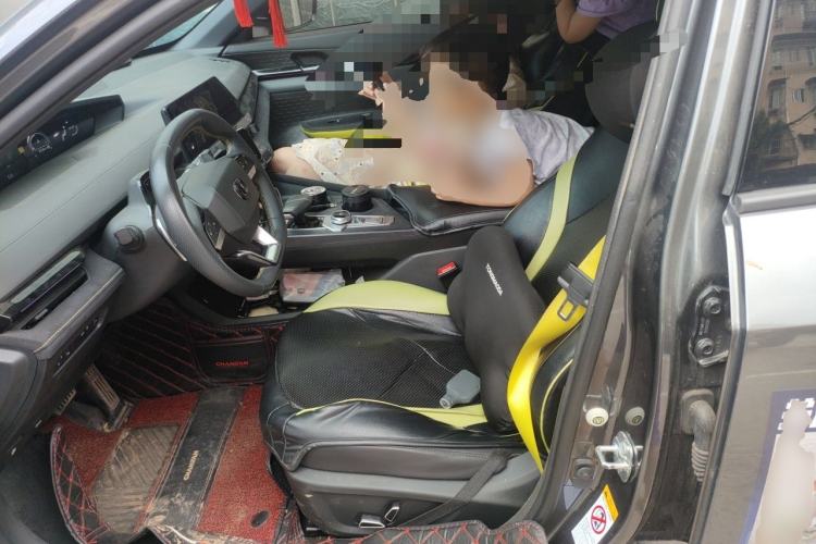 Used CHANGAN UNI-V 2022 1.5T Sport Edition Left Front Seat