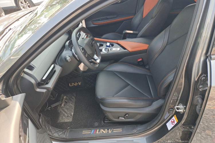 Used CHANGAN UNI-V 2022 1.5T Prestige Version Left Front Seat