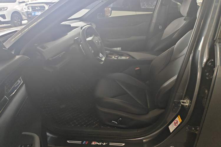 Used CHANGAN UNI-V 2022 1.5T Prestige Version Left Front Seat